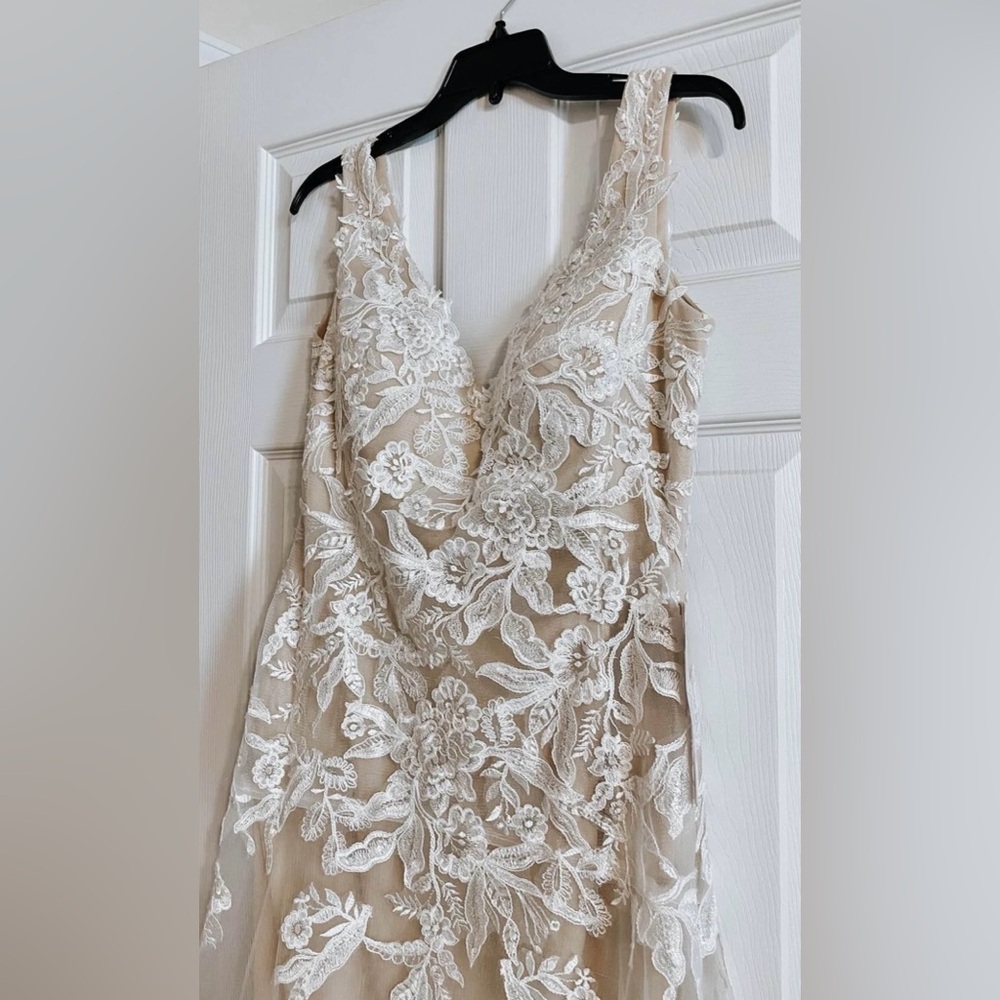 White & Ivory Lace Wedding Dress